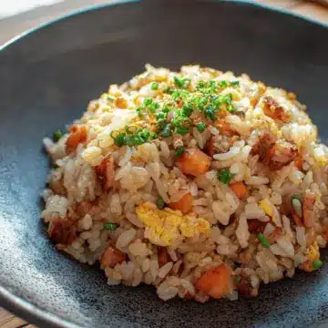 Japanese Fried Rice (Chāhan) with Instant Seasoning