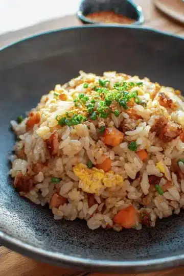 Japanese Fried Rice (Chāhan) with Instant Seasoning