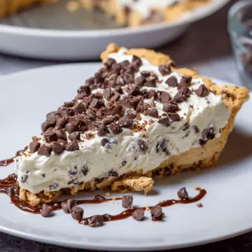 Chocolate Chip Cannoli Pie