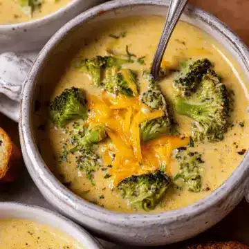 Healthy Broccoli Cheddar Soup (Gluten Free Option)