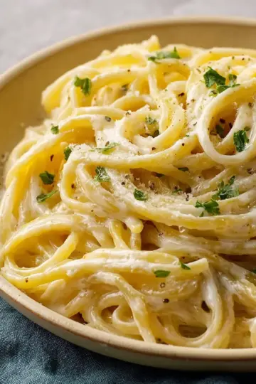 Creamy Garlic Pasta