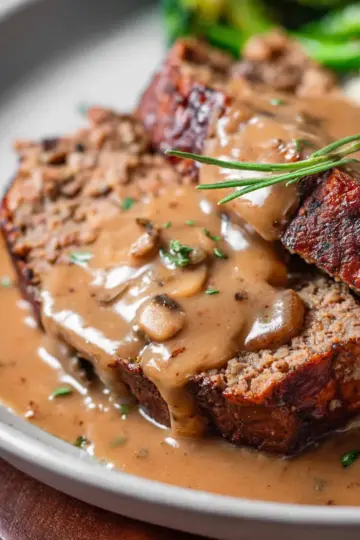 Meatloaf with Brown Gravy