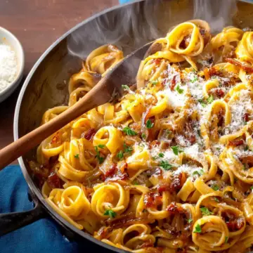 French Onion Pasta